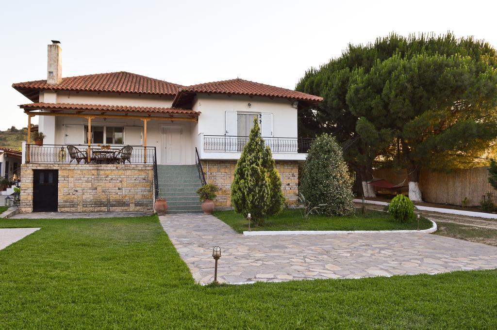 Dimeon Villa กาโตอาคายา ห้อง รูปภาพ