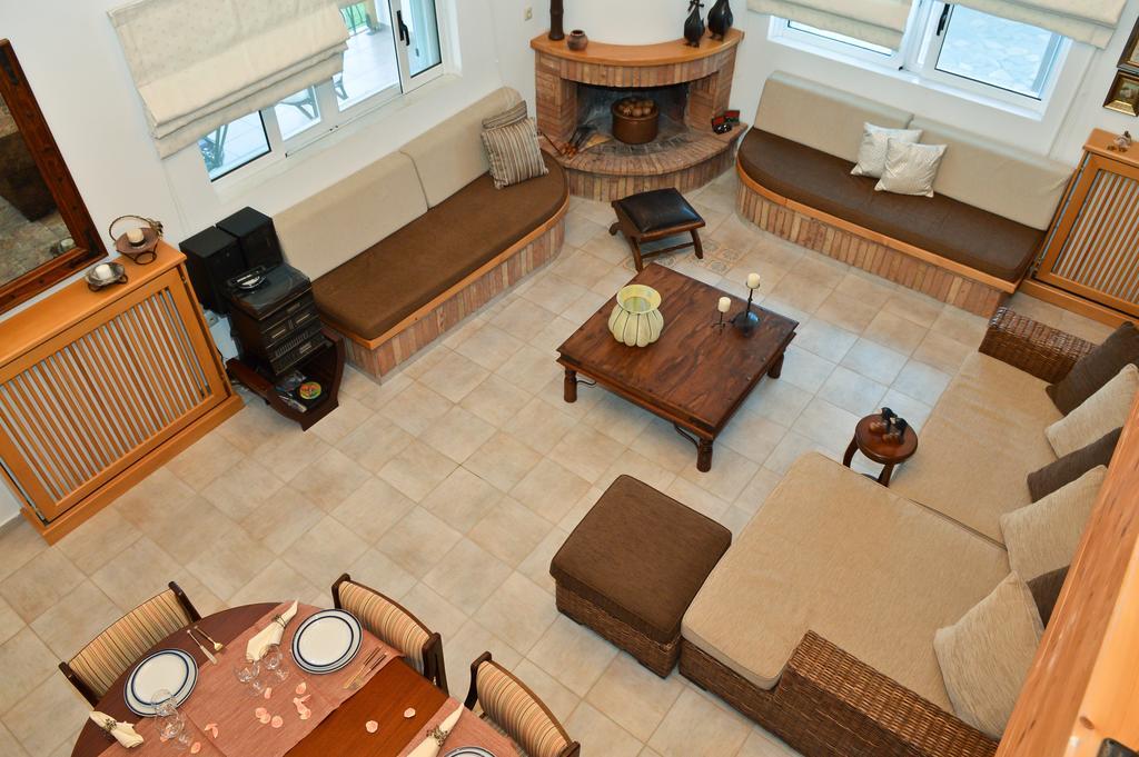 Dimeon Villa กาโตอาคายา ภายนอก รูปภาพ